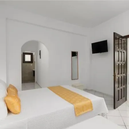 Appartement Flora Akis 